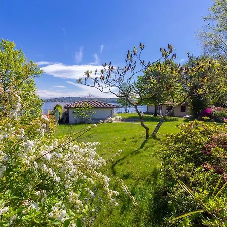 Villa Villa Martine Au Bord Du Lac With Garden - Happy Rentals