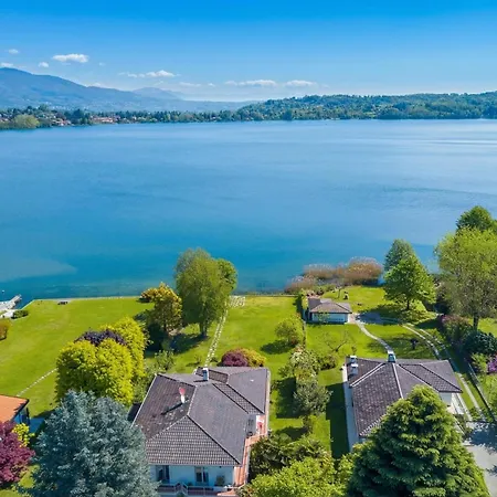 Villa Martine Au Bord Du Lac With Garden - Happy Rentals Villa