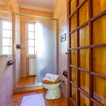 Villa Martine Au Bord Du Lac With Garden - Happy Rentals *