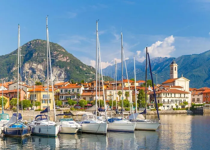 Martine Au Bord Du - Happy Cadrezzate